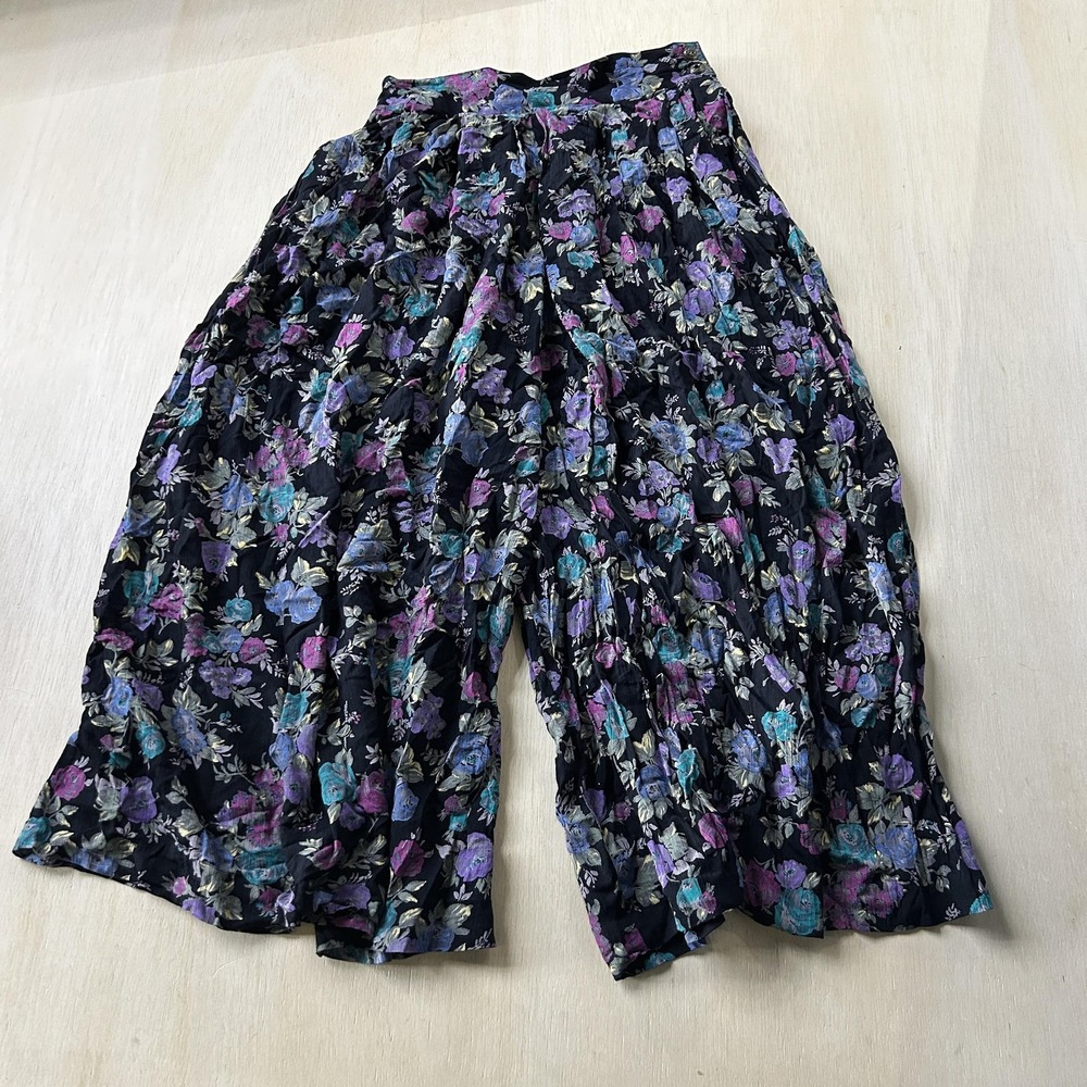 Vintage 90s Floral Pleated Paper Bag Women's Small Retro Flower Shorts